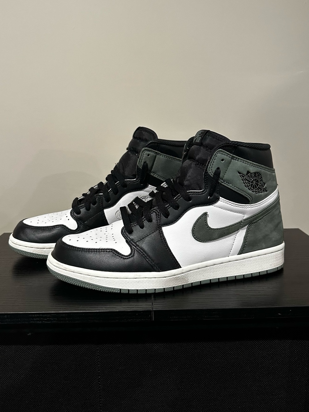 Jordan 1 Retro High Clay Green